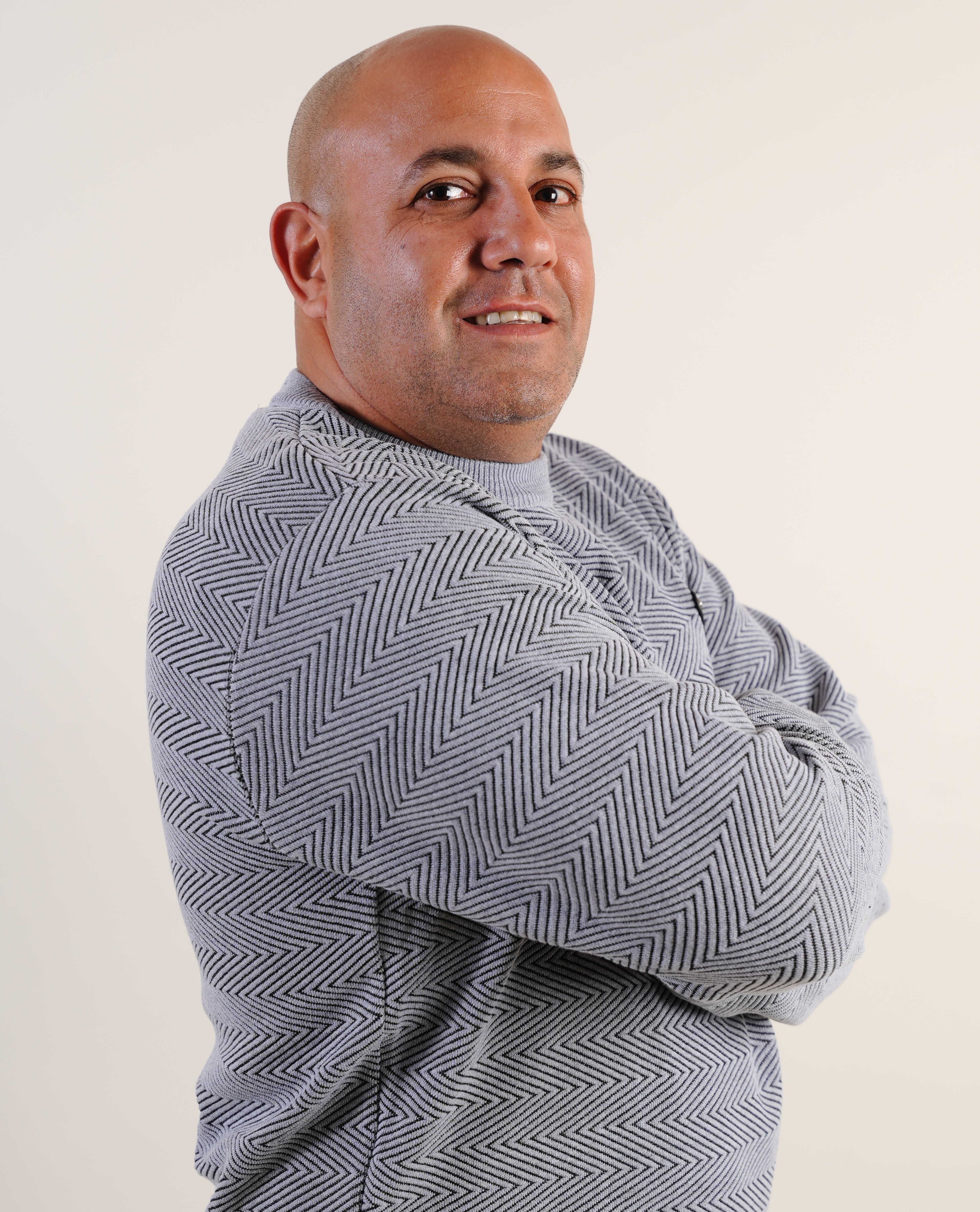 אהרון וליאל בן שמואל - קבלנים